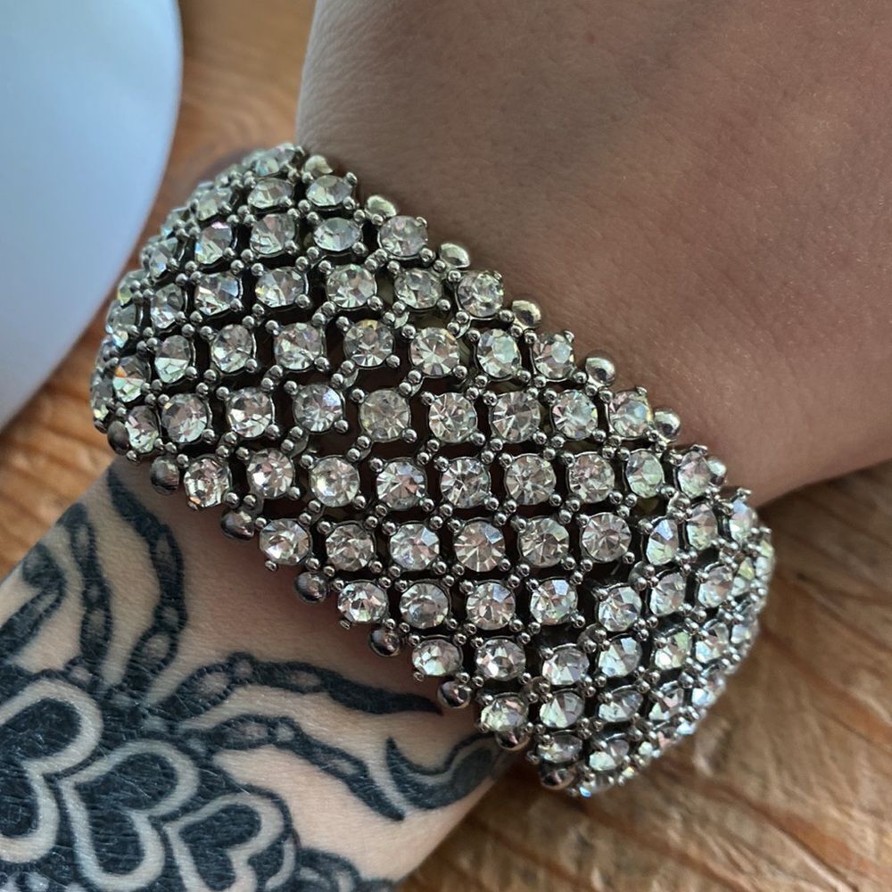 💛 Vintage Rhinestone Crystal Stretch Bracelet